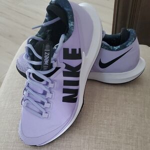 Womens Nike Zoom Zero Court Shoes